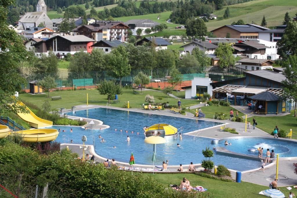 Appartementhaus Bergblick レオガング エクステリア 写真